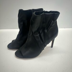 Vince Camuto Black Leather Women's Ankle Boots Size 10